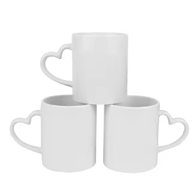 Kubek z uszkiem w kształcie serca
